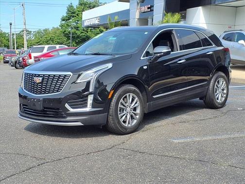2022 Cadillac XT5 Premium Luxury