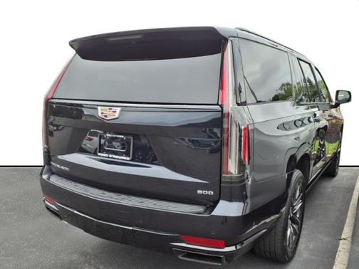2023 Cadillac Escalade ESV Sport Platinum