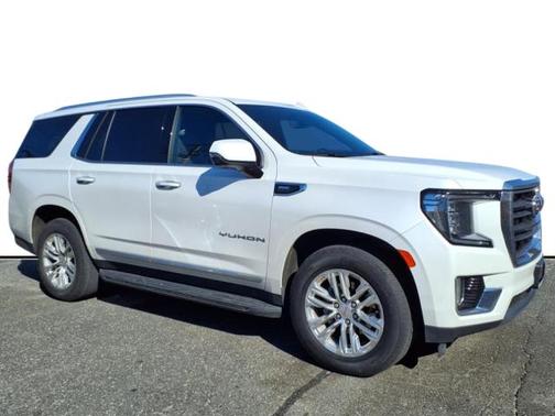 2022 GMC Yukon SLT