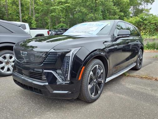 2025 Cadillac Escalade IQ Sport 2