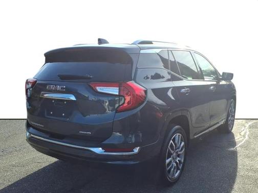 2022 GMC Terrain Denali