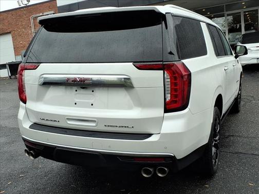 2022 GMC Yukon XL Denali