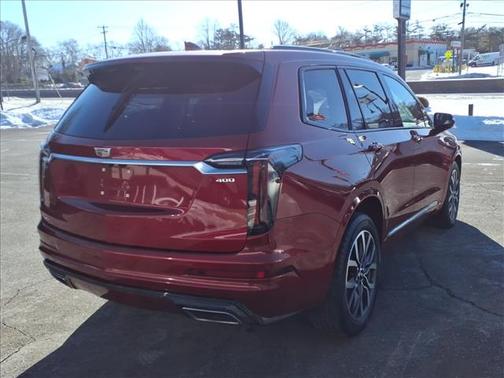 2023 Cadillac XT6 NA