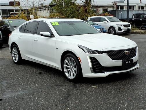 2023 Cadillac CT5 Luxury