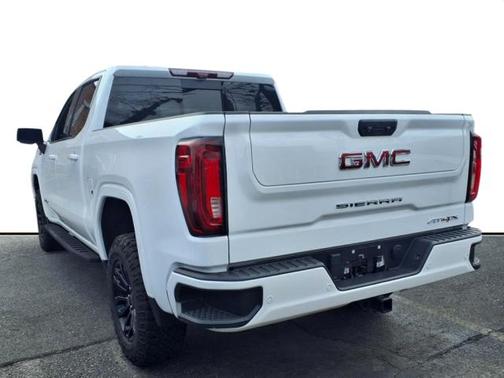 2022 GMC Sierra 1500 AT4X