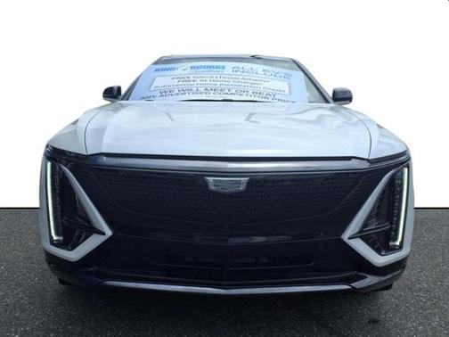 2025 Cadillac LYRIQ Sport w/1SJ