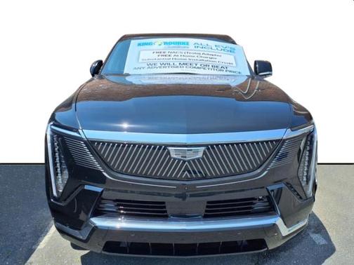 2025 Cadillac Escalade IQ Luxury 2