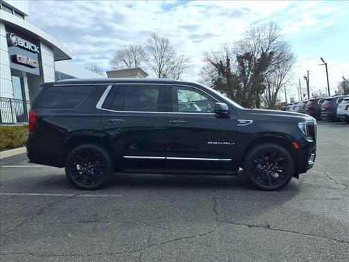 Onyx Black 2024 GMC Yukon Denali
