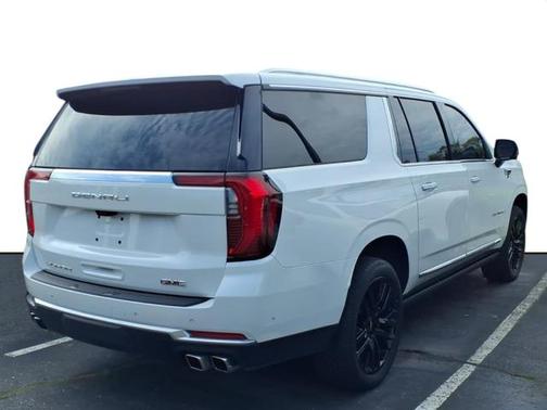 White Frost Tricoat G1w 2025 GMC Yukon XL Denali