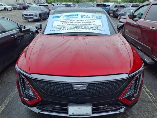 2025 Cadillac LYRIQ Sport 2