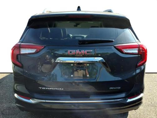 2022 GMC Terrain Denali