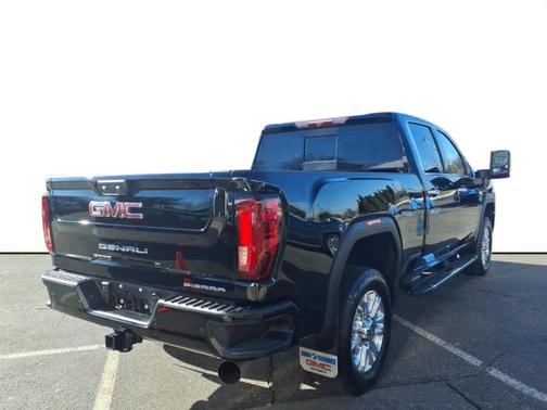 2023 GMC Sierra 2500 Denali