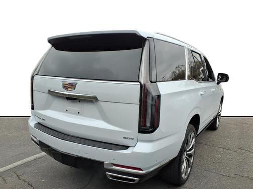 Vibrant White Tricoat 2026 Cadillac Escalade Sport Platinum