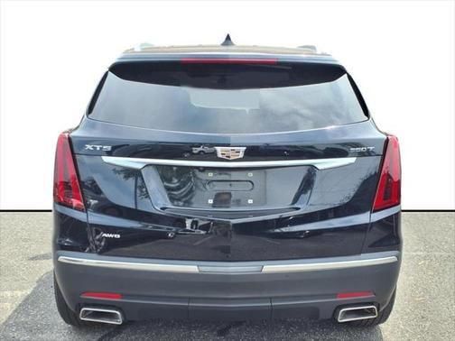 2022 Cadillac XT5 Luxury