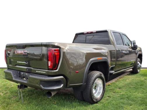 2023 GMC Sierra 3500 Denali