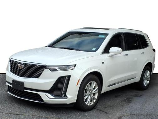 2023 Cadillac XT6 Luxury