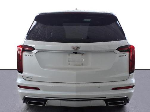 2023 Cadillac XT6 Luxury