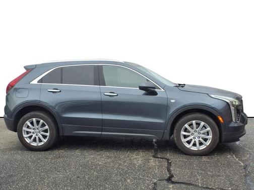 2021 Cadillac XT4 Luxury