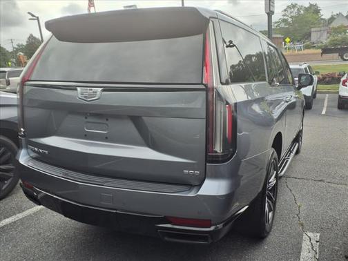 2022 Cadillac Escalade ESV Sport