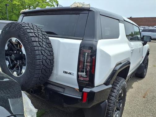 2025 GMC HUMMER EV SUV 2X
