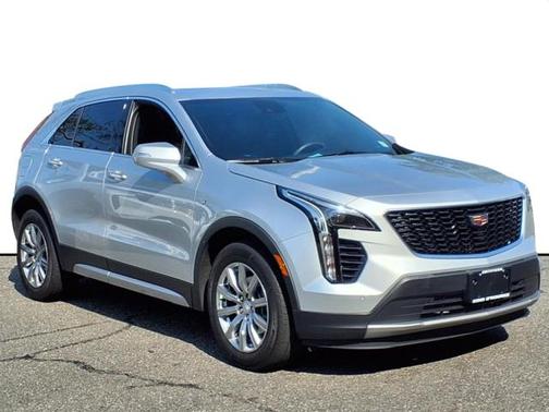 2021 Cadillac XT4 Premium Luxury