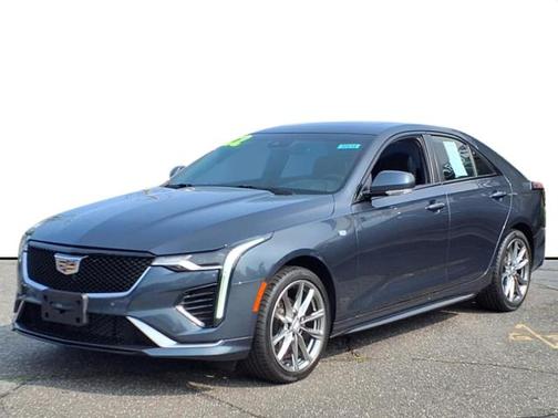 2022 Cadillac CT4 NA