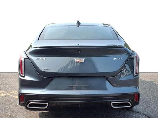 2022 Cadillac CT4 NA
