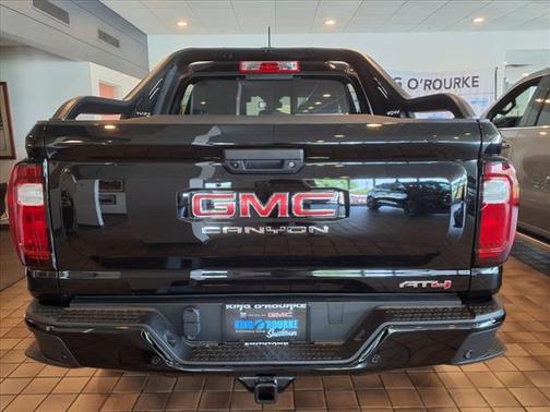 2025 GMC Canyon AT4