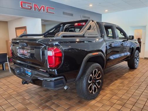 2025 GMC Canyon AT4