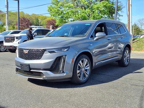 2022 Cadillac XT6 NA
