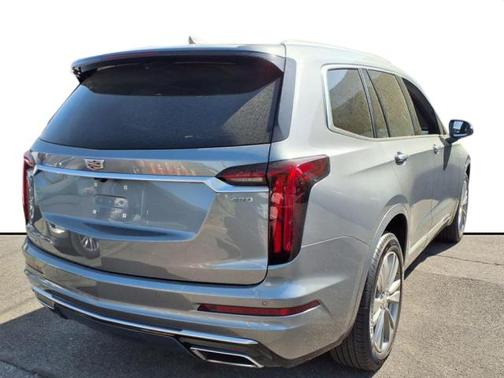 2022 Cadillac XT6 NA