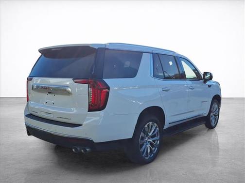 Summit White Gaz 2024 GMC Yukon Denali