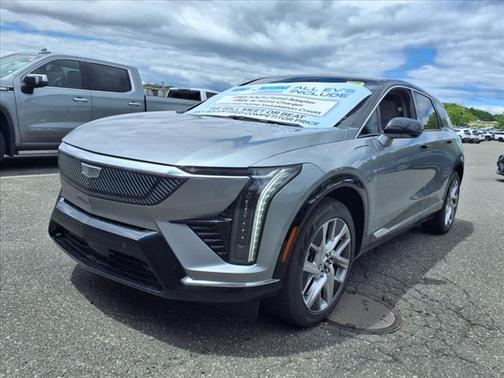 2025 Cadillac OPTIQ Luxury 1 AWD