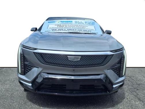 2025 Cadillac OPTIQ Luxury 1 AWD