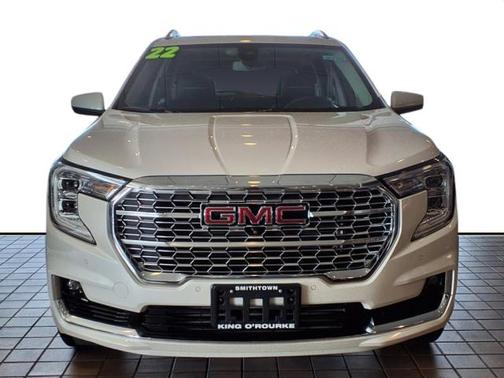 2022 GMC Terrain Denali