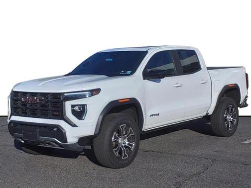 2023 GMC Canyon Base