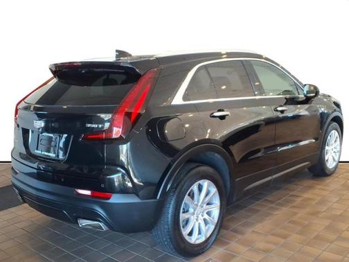2022 Cadillac XT4 Luxury