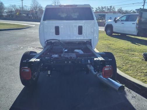 2024 GMC Sierra 2500 SLE