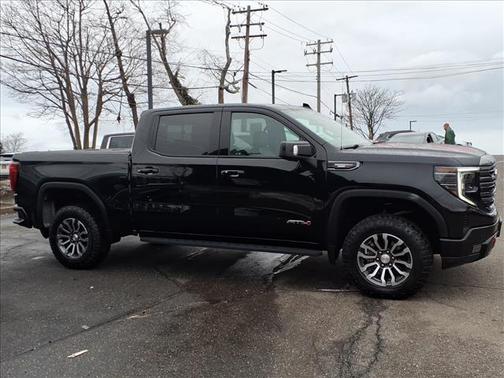 2022 GMC Sierra 1500 AT4