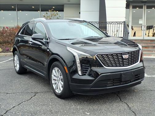 2022 Cadillac XT4 Luxury