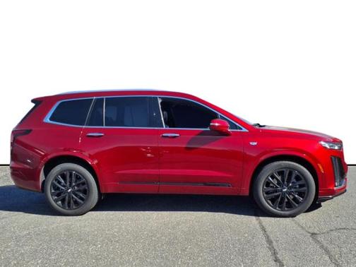2022 Cadillac XT6 Premium Luxury