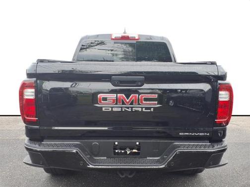 Onyx Black Gba 2023 GMC Canyon Denali