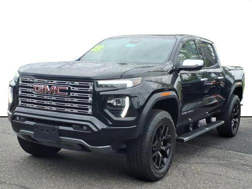 Onyx Black Gba 2023 GMC Canyon Denali