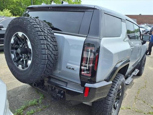 2025 GMC HUMMER EV SUV 2X