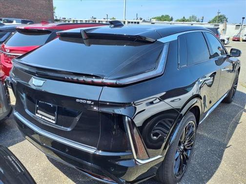 2025 Cadillac LYRIQ Luxury w/1SD