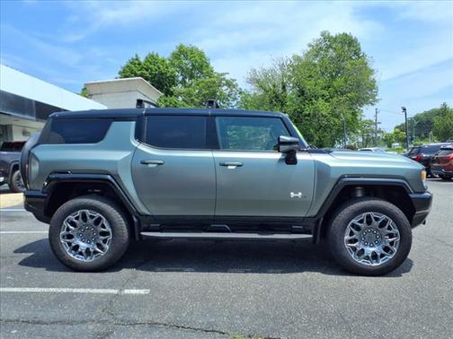 2024 GMC HUMMER EV SUV 3X