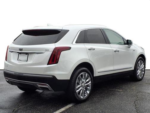 2022 Cadillac XT5 Premium Luxury