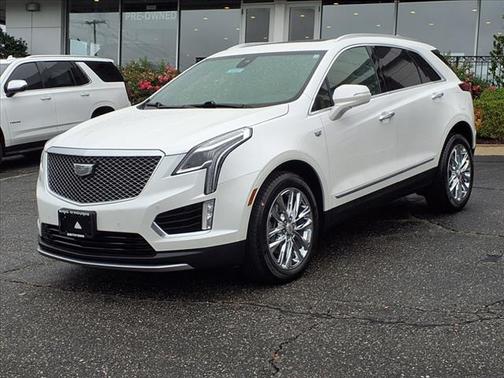 2022 Cadillac XT5 Premium Luxury