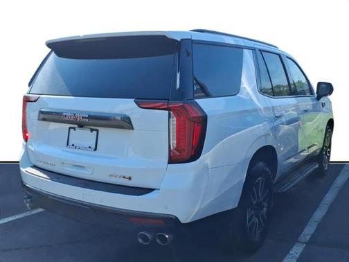 Summit White Gaz 2022 GMC Yukon NA