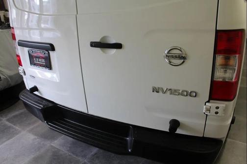 2021 Nissan NV Cargo NV1500 S V6
